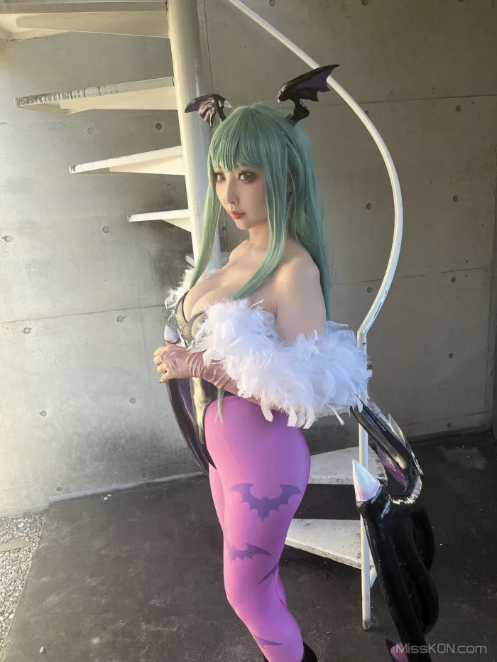 Coser@Reku Momoiro (桃色れく): MORRIGAN AENSLAND (243 photos)