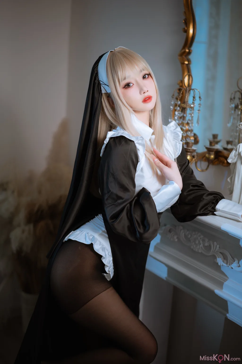 Coser@鬼畜瑶在不在w: 修女 (47 photos)