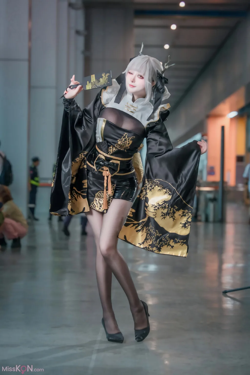Coser@酒酿促织nya: 布兰尔 白兔 (19 photos)