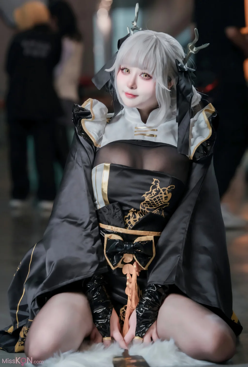 Coser@酒酿促织nya: 布兰尔 白兔 (19 photos)