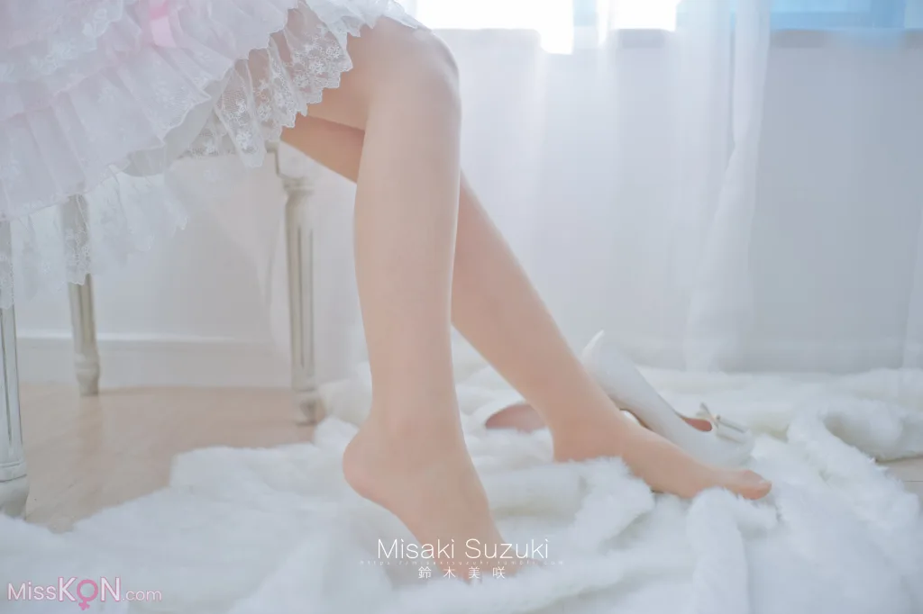 Coser@铃木美咲 (Misaki Suzuki): 姬様限定 语调第一话 (49 photos)