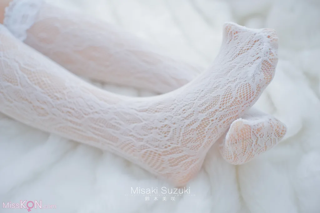Coser@铃木美咲 (Misaki Suzuki): 姬様限定 语调第一话 (49 photos)