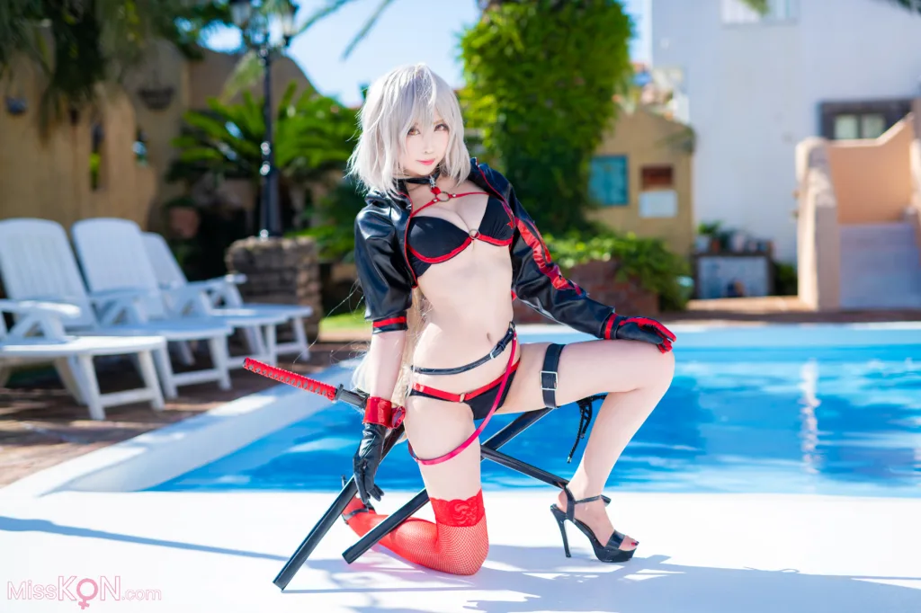 Coser@Reku Momoiro (桃色れく): ふたつの竜の魔女 (285 photos)