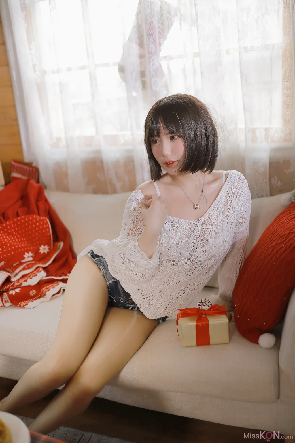 Coser@Tina很妖孽呀: 温柔短发妹妹 (52 photos )