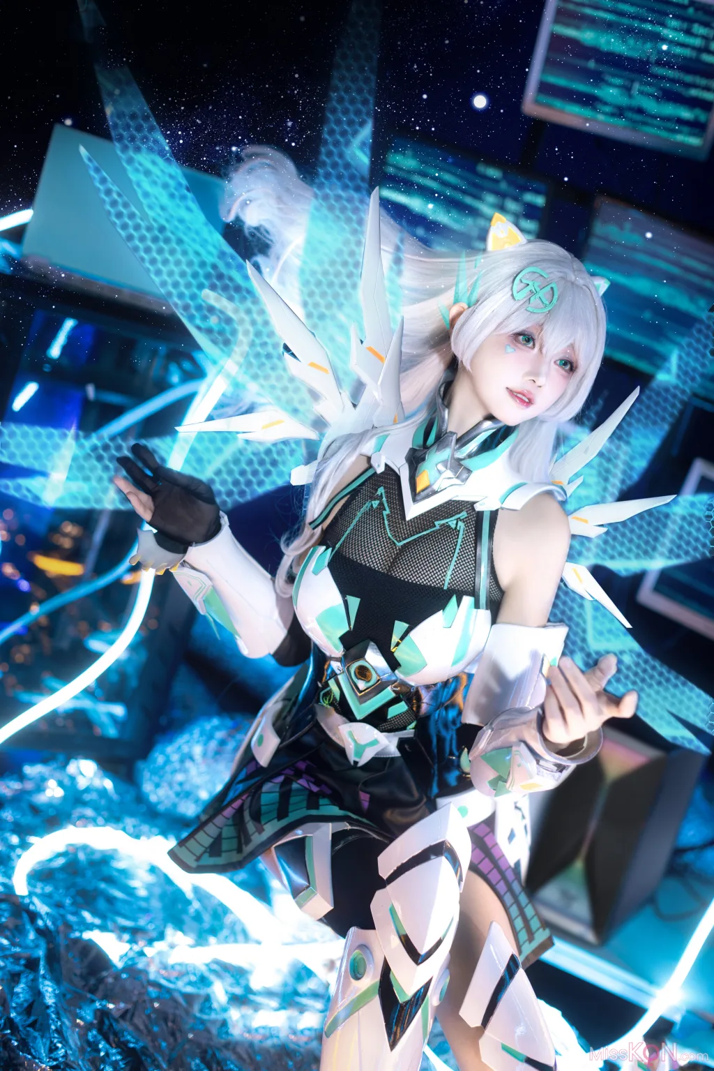 Coser@走路摇zly: 天选姬 (37 photos)