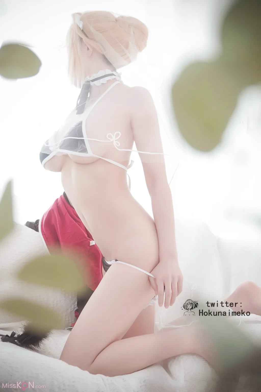Coser@Hokunaimeko (北乃芽子): Fate GO Saber (37 photos )