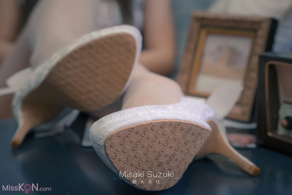 Coser@铃木美咲 (Misaki Suzuki): 铃木美咲 – 旗袍 (50 photos )
