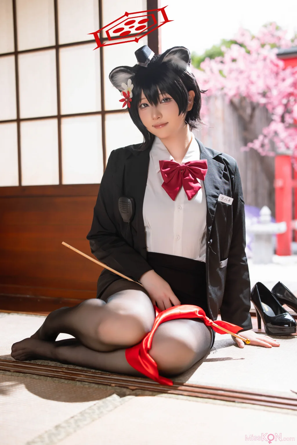 Coser@屿鱼: 蔚蓝档案 春日椿 导游 (55 photos)