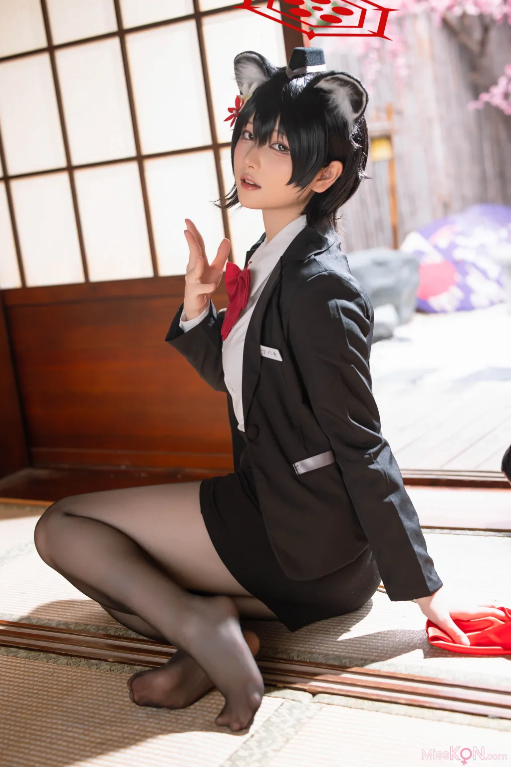 Coser@屿鱼: 蔚蓝档案 春日椿 导游 (55 photos)