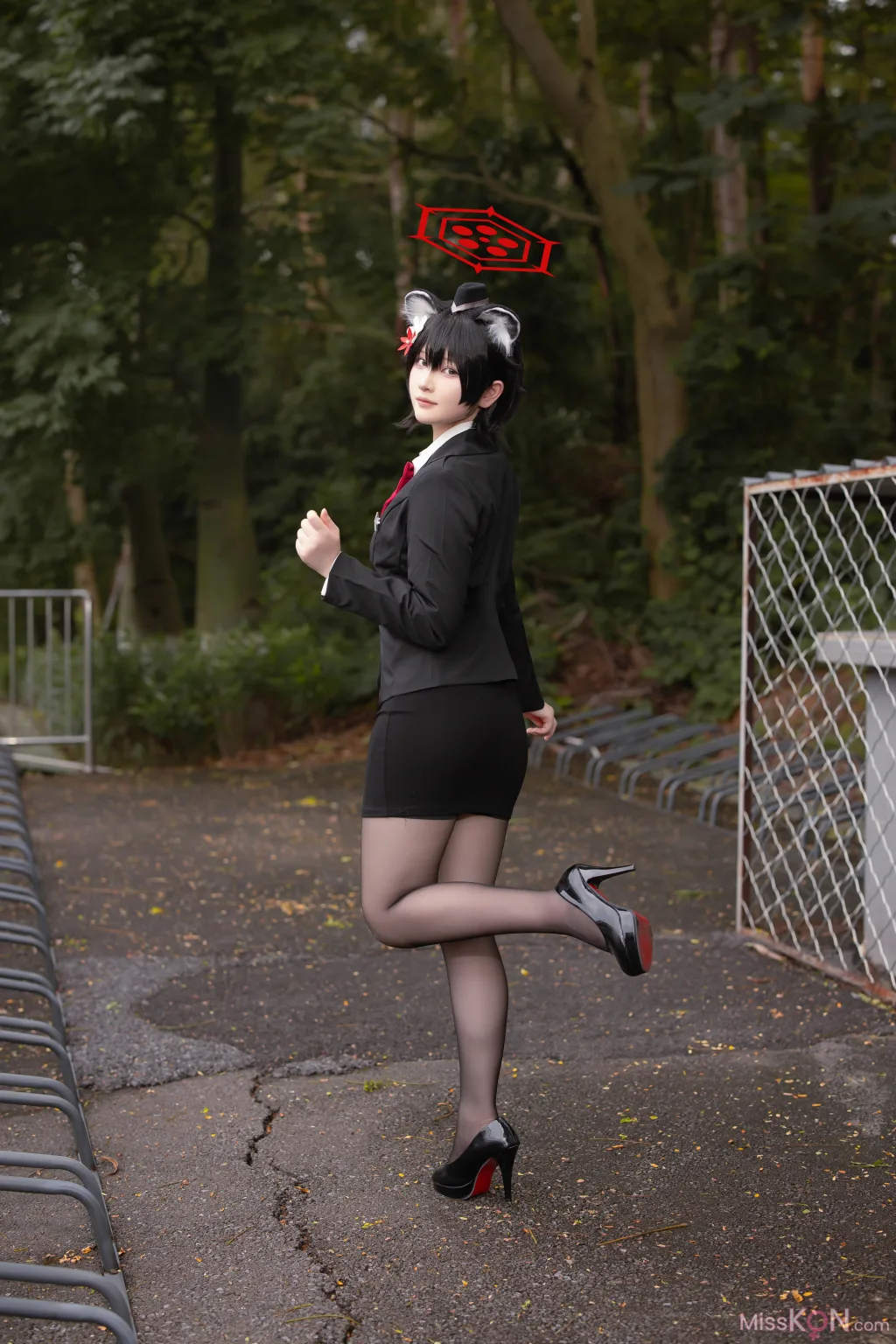Coser@屿鱼: 蔚蓝档案 春日椿 导游 (55 photos) – Page 5