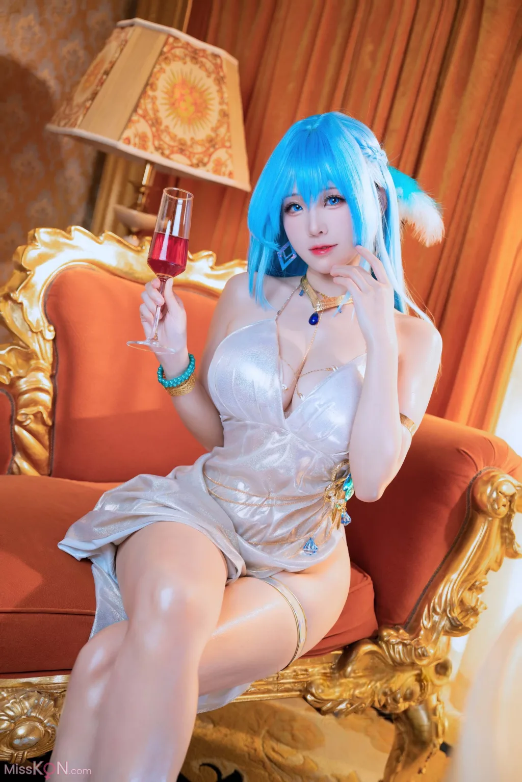 Coser@miko酱ww: NIKKE：胜利女神 海伦礼服 (39 photos) – Page 4