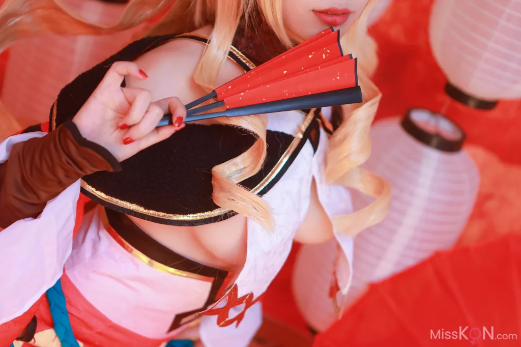 Coser@刺青Poi: 碧蓝航线 追赶者 (24 photos)