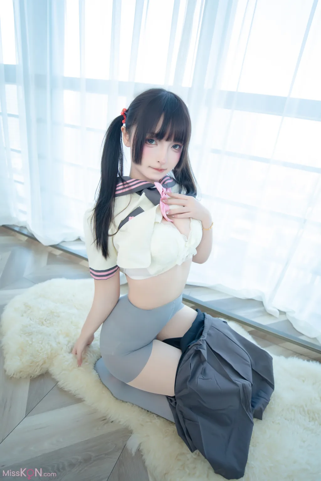 Coser@神楽坂真冬 Vol.212: 放课后的秘密 (75 photos )
