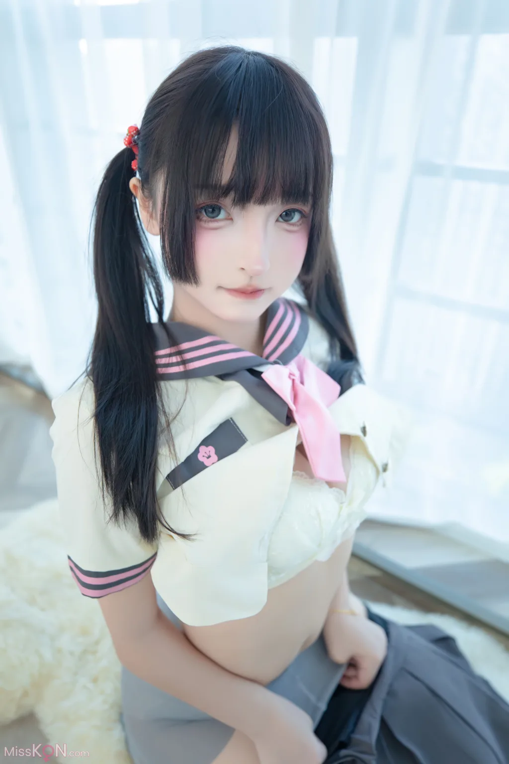 Coser@神楽坂真冬 Vol.212: 放课后的秘密 (75 photos )