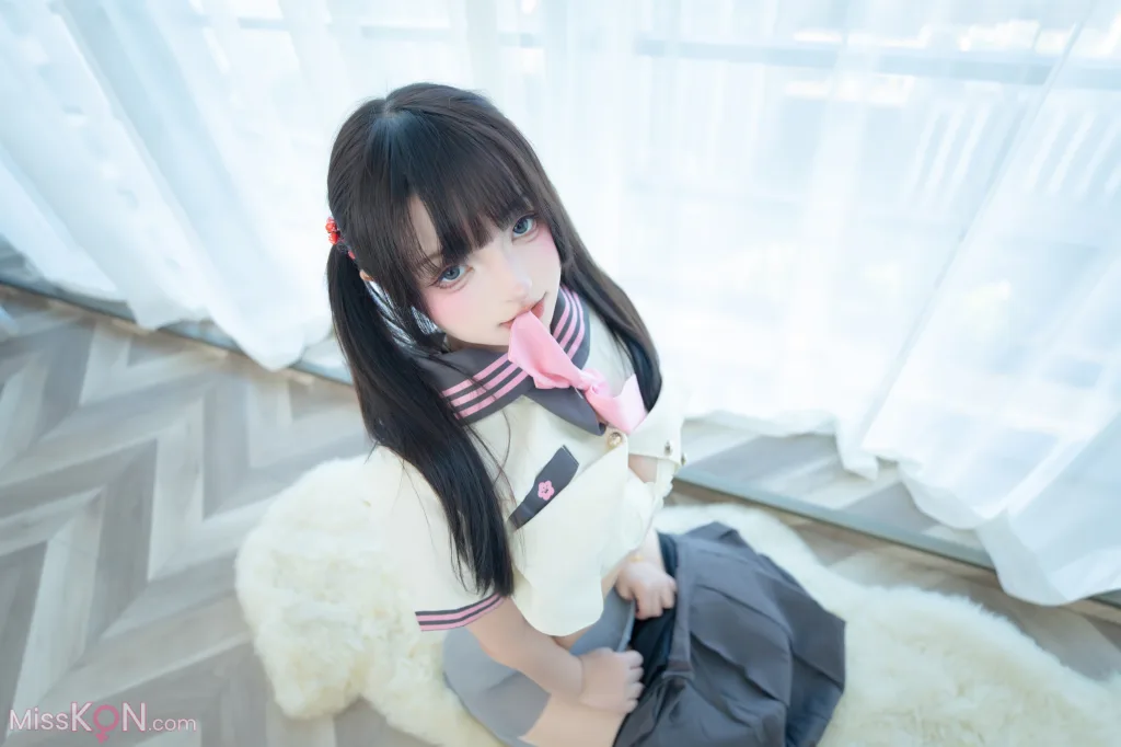 Coser@神楽坂真冬 Vol.212: 放课后的秘密 (75 photos )