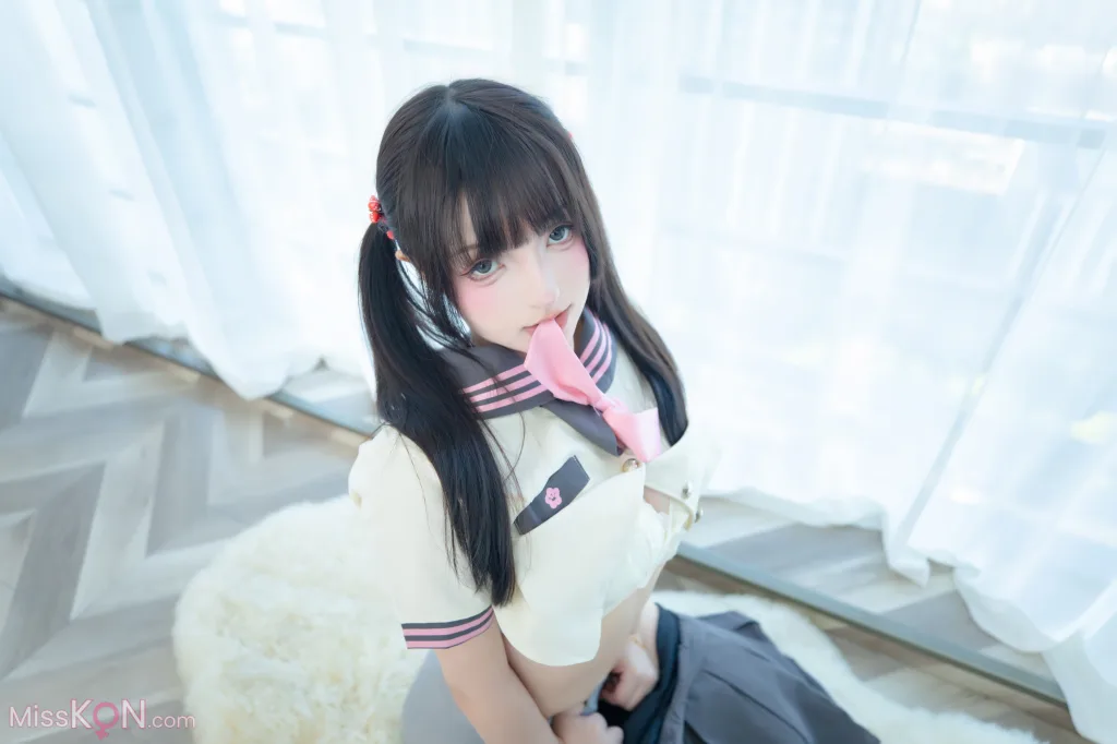 Coser@神楽坂真冬 Vol.212: 放课后的秘密 (75 photos )