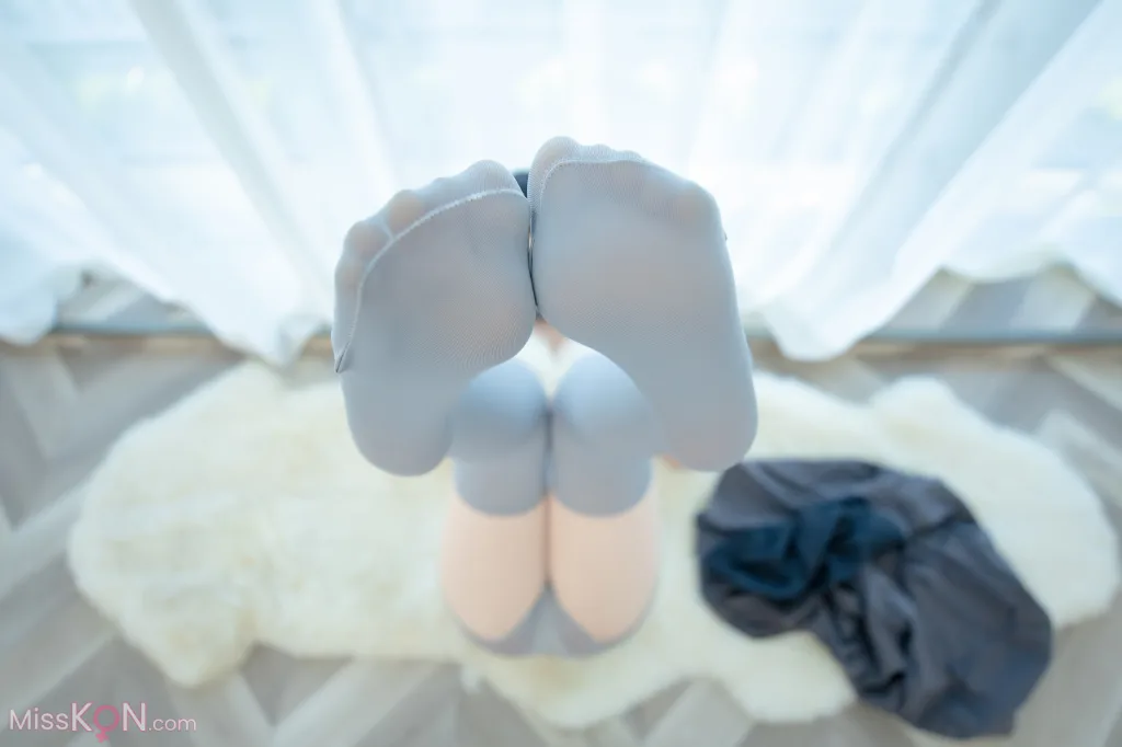 Coser@神楽坂真冬 Vol.212: 放课后的秘密 (75 photos )