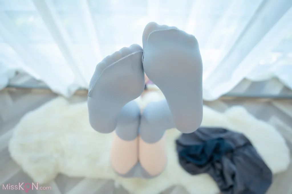 Coser@神楽坂真冬 Vol.212: 放课后的秘密 (75 photos )