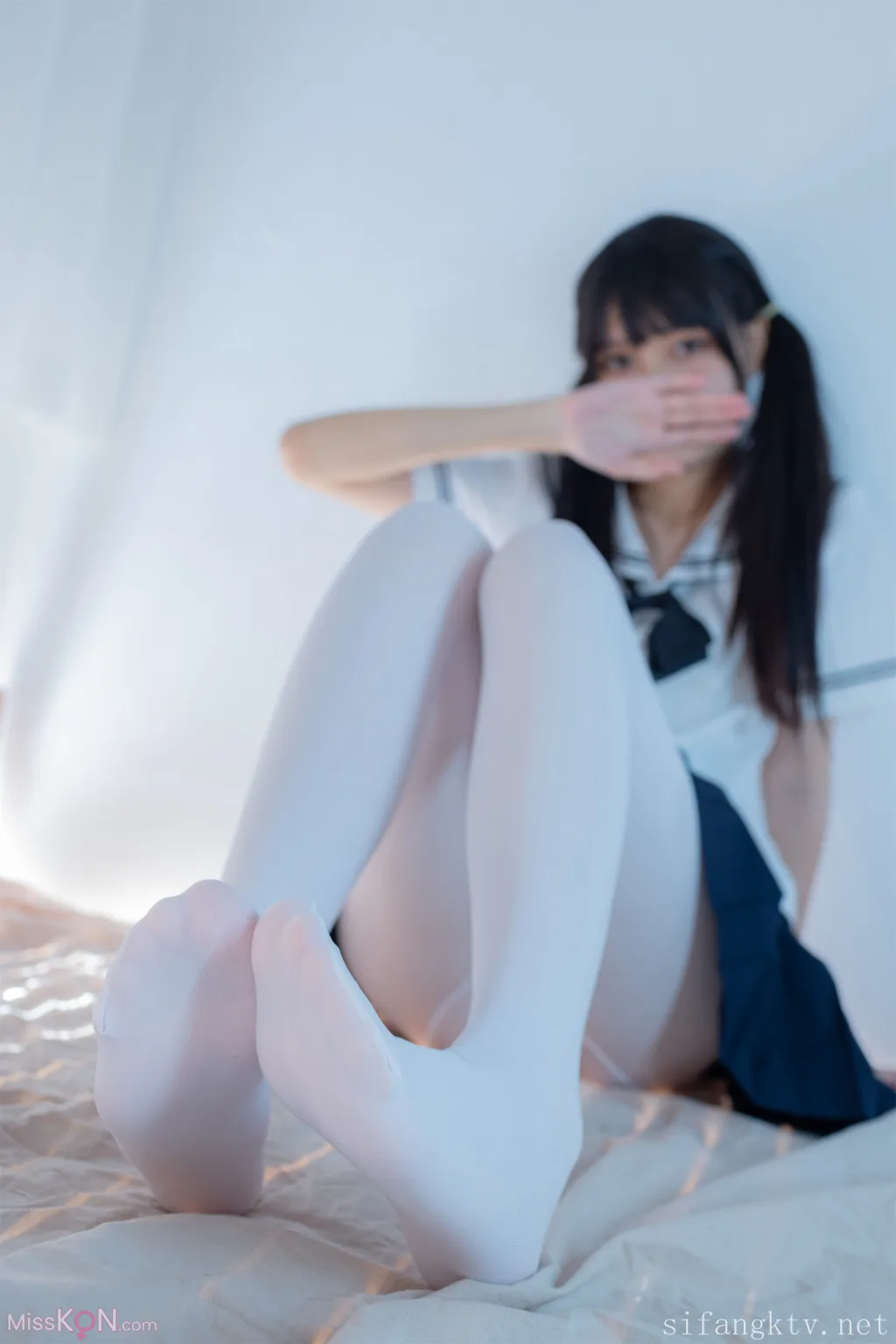 少女秩序 – 内部定制 VIP06 双马尾少女胶带捆绑 可爱萝莉 完美露脸 (130 photos )