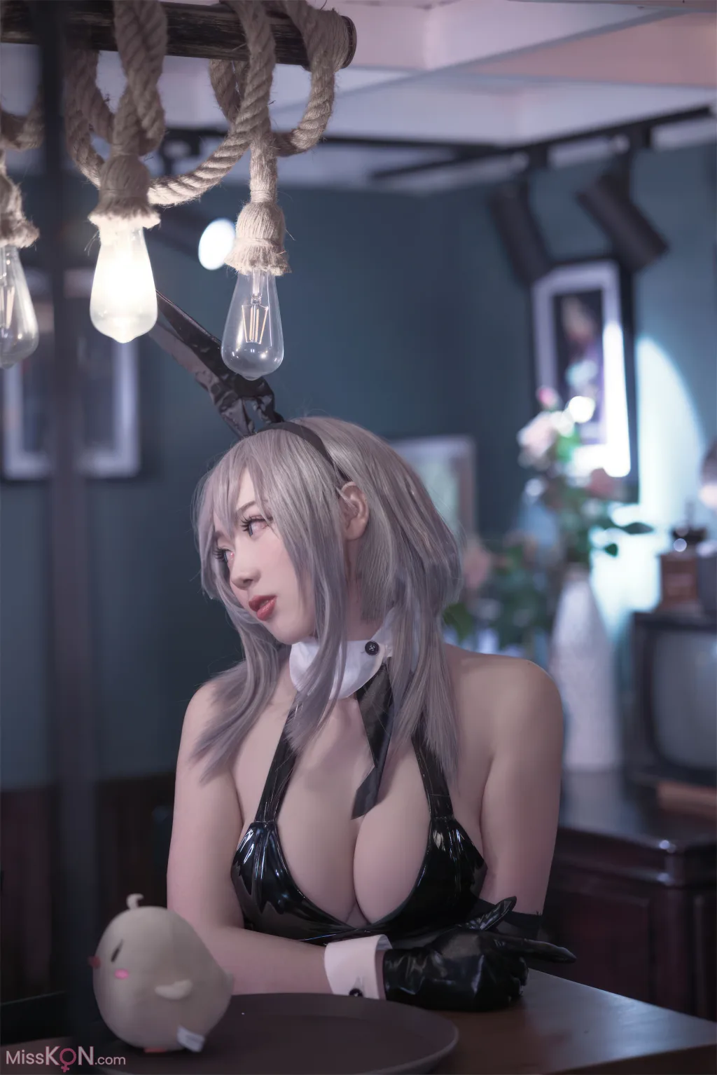 Coser@刺青Poi &amp; 隼隼子: 碧蓝航线 北卡罗来纳+华盛顿 兔女郎 (40 photos)