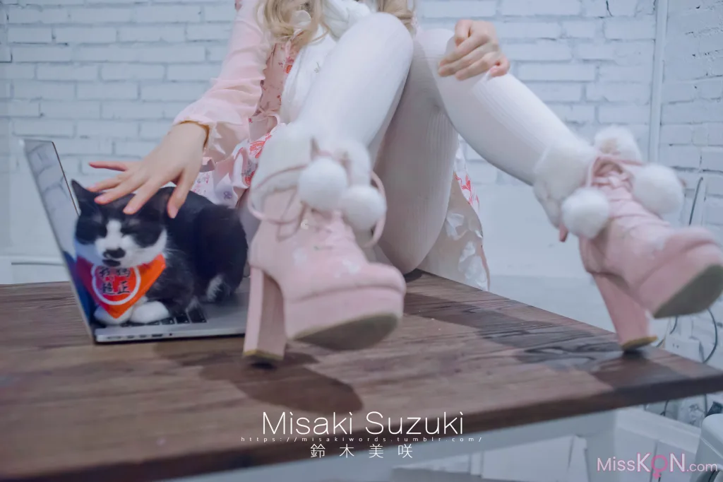 Coser@铃木美咲 (Misaki Suzuki): 完全M男的下仆生活——羞耻！在咖啡厅里 (53 photos + 3 videos) – Page 5