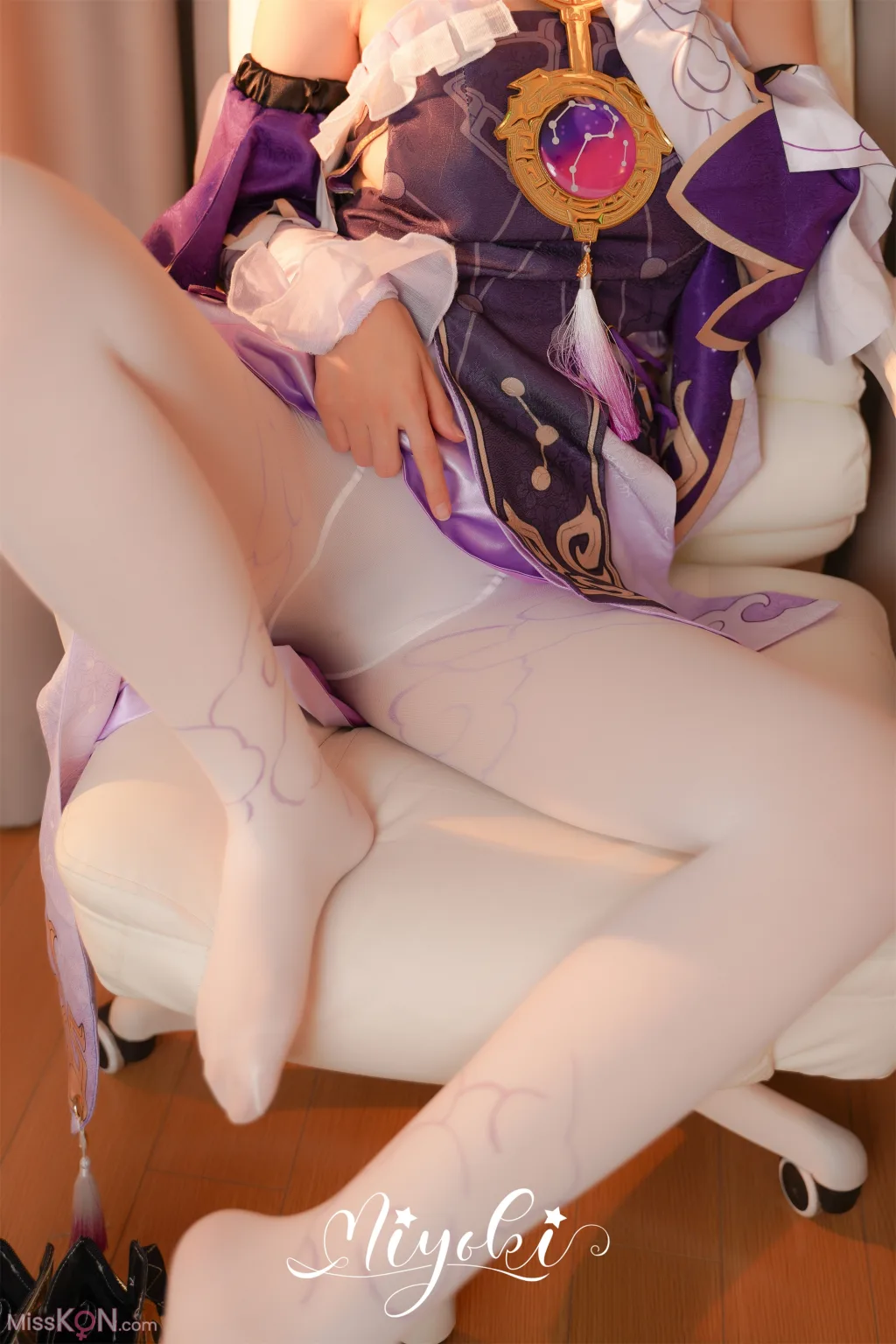 Coser@铃木美咲 (Misaki Suzuki): 美脚的赐福(符玄編) (20 photos + 1 video)