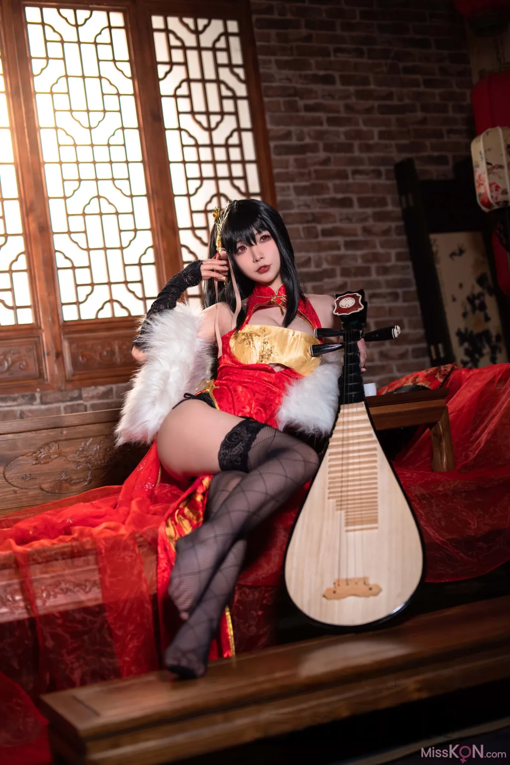 Coser@yuuhui玉汇: 碧蓝航线 大凤旗袍 (23 photos)