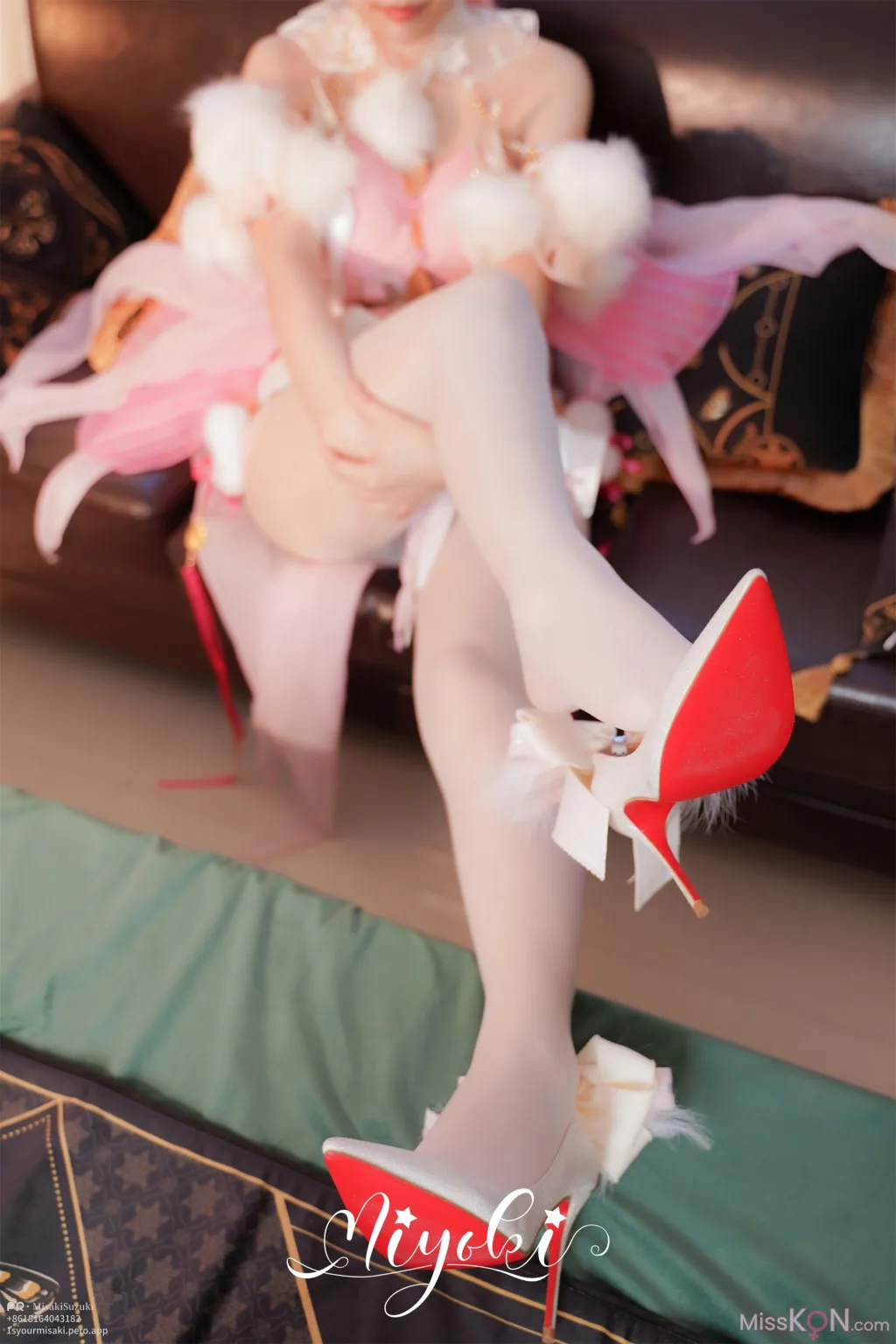 Coser@铃木美咲 (Misaki Suzuki): 日轮之花·胡桃 (21 photos + 1 video)