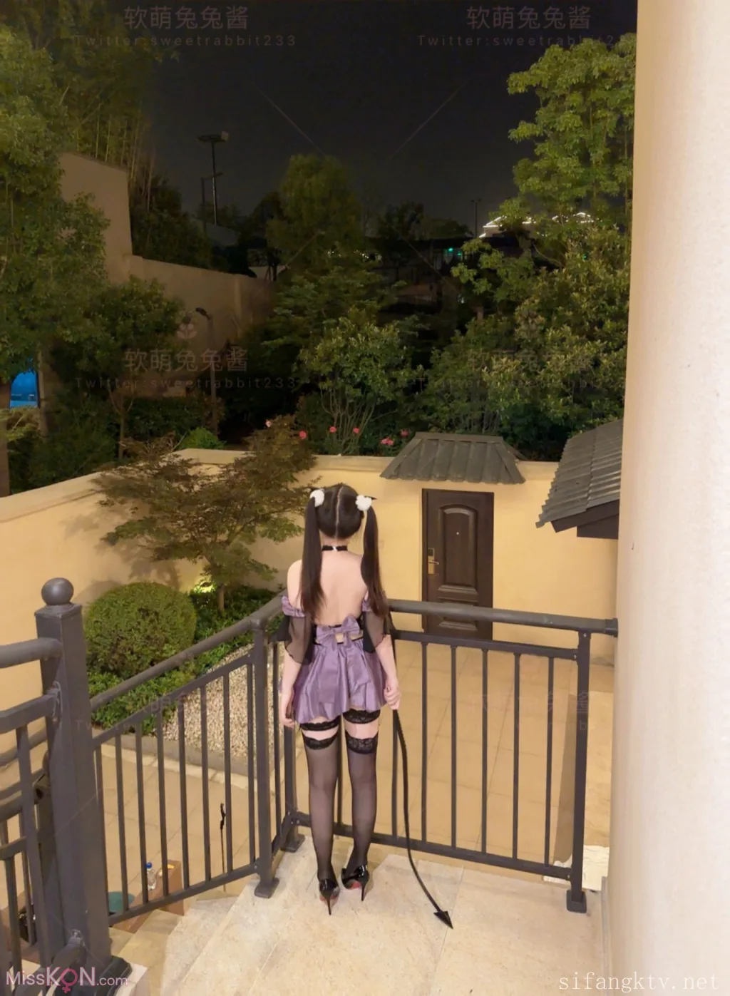 Coser@软萌兔兔酱: 清纯可甜可盐白虎一线天萝莉女神 高价私拍五部合集 (248 photos + 5 videos) – Page 15