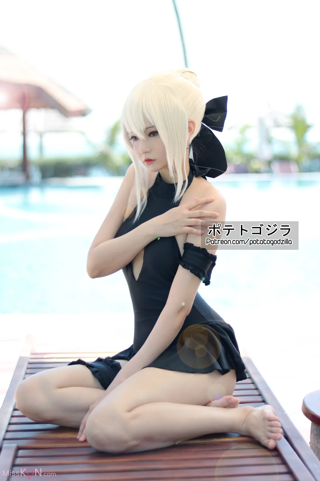 Coser@Potato Godzilla: Saber Alter Swimsuit (18 photos) – Page 2
