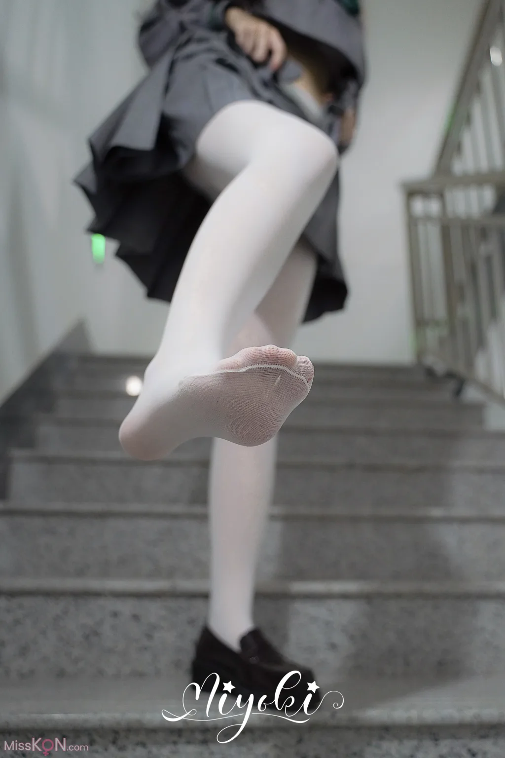 Coser@铃木美咲 (Misaki Suzuki): 前男友的愿望 番外篇 (38 photos )