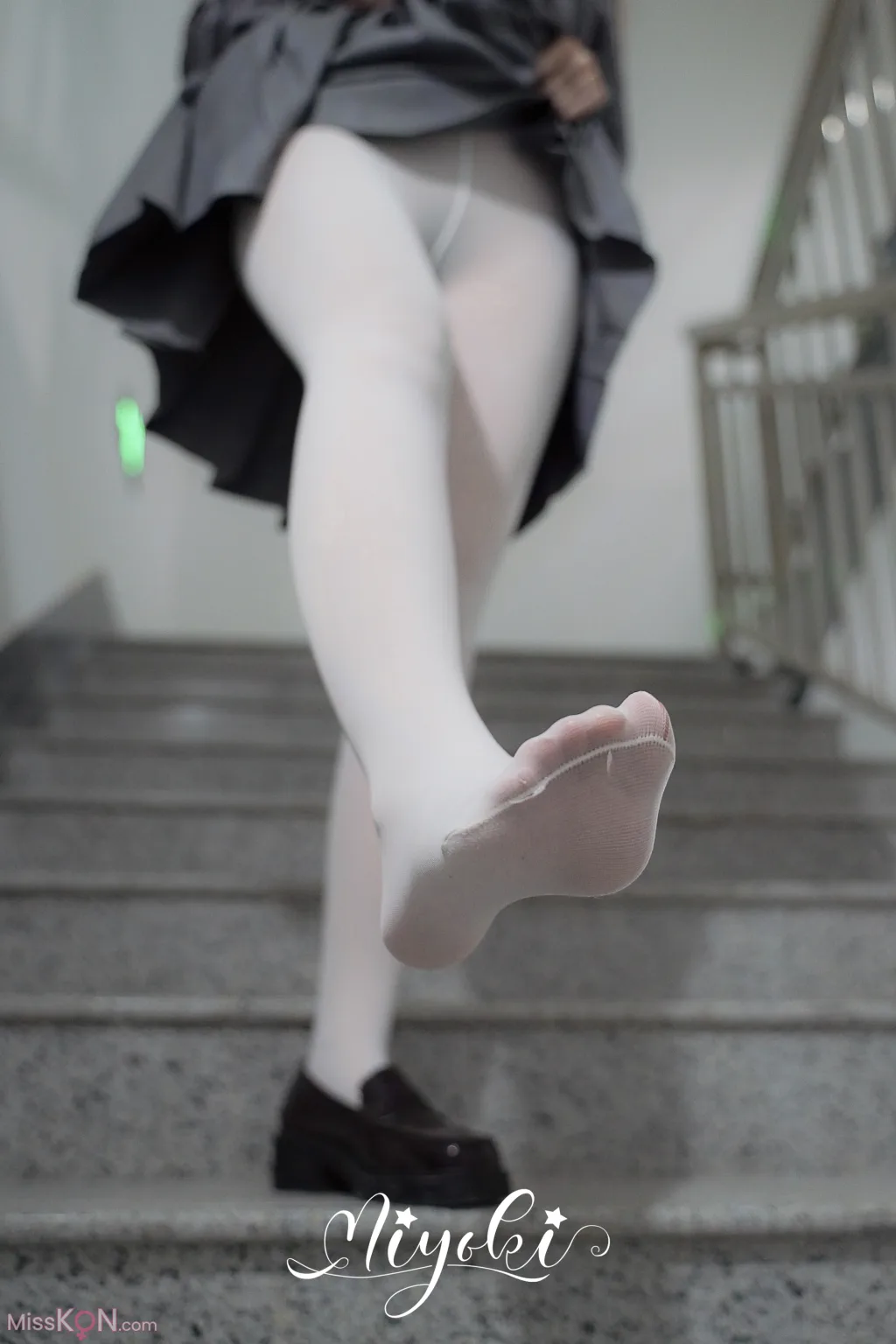 Coser@铃木美咲 (Misaki Suzuki): 前男友的愿望 番外篇 (38 photos )