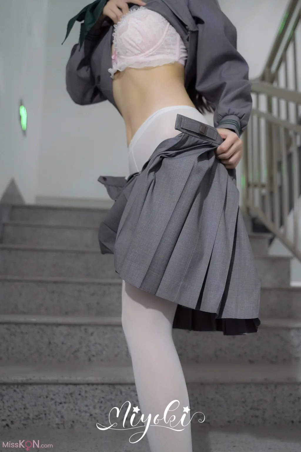 Coser@铃木美咲 (Misaki Suzuki): 前男友的愿望 番外篇 (38 photos )