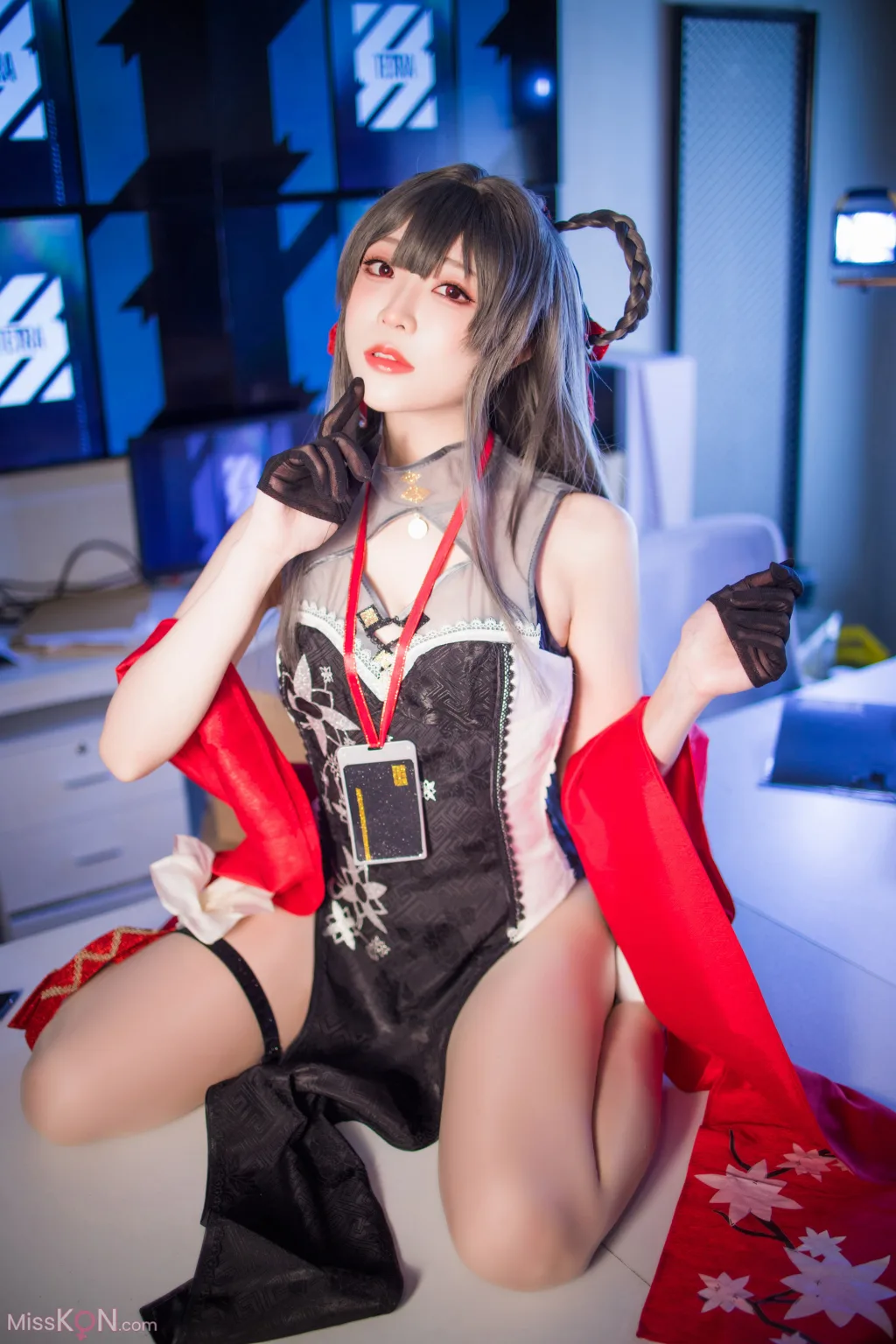 Coser@YuDan魚蛋: Yan (Nikke) (41 photos)