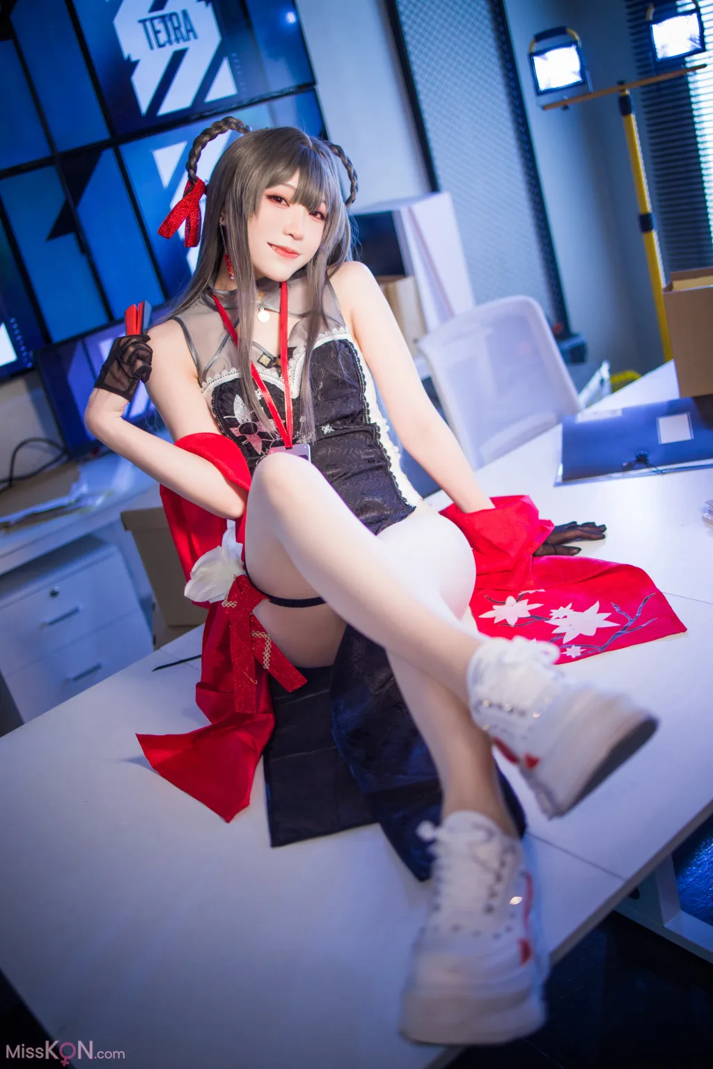 Coser@YuDan魚蛋: Yan (Nikke) (41 photos)