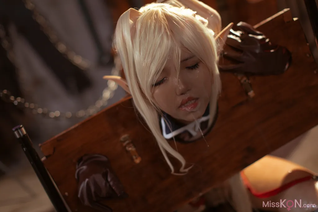 Coser@阿薰kaOri: 黑兽克洛伊 (70 photos)