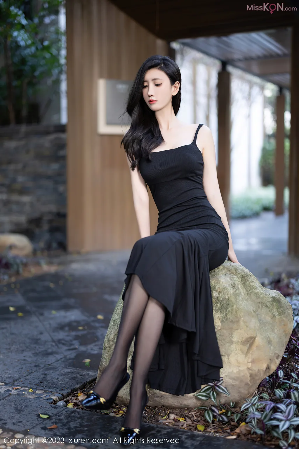 XIUREN No.7825 – 7834 (757 photos)