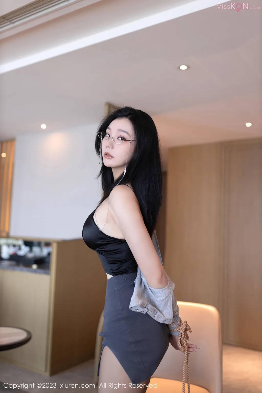 XIUREN No.7825 – 7834 (757 photos)