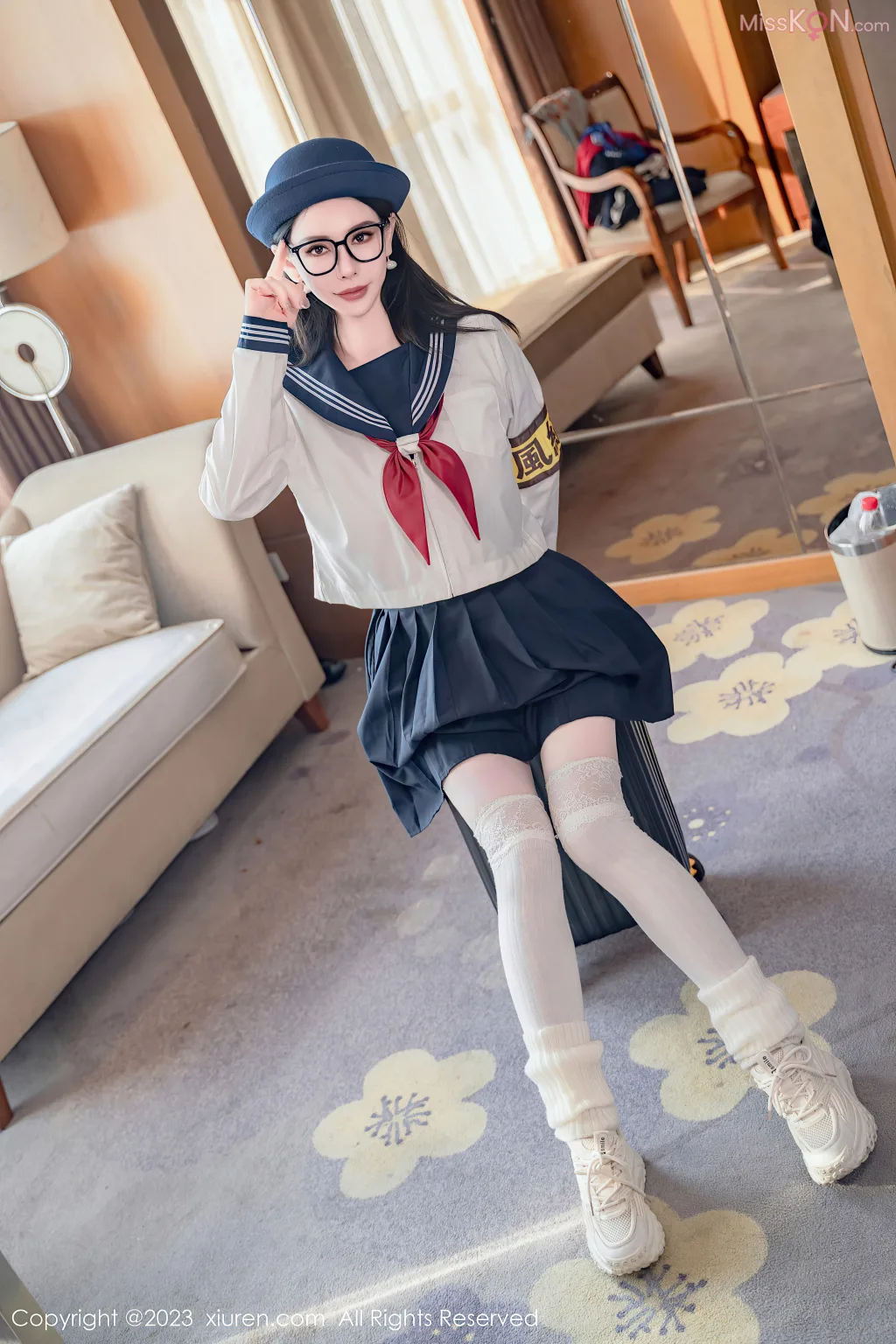 XIUREN No.7835 – 7844 (737 photos)
