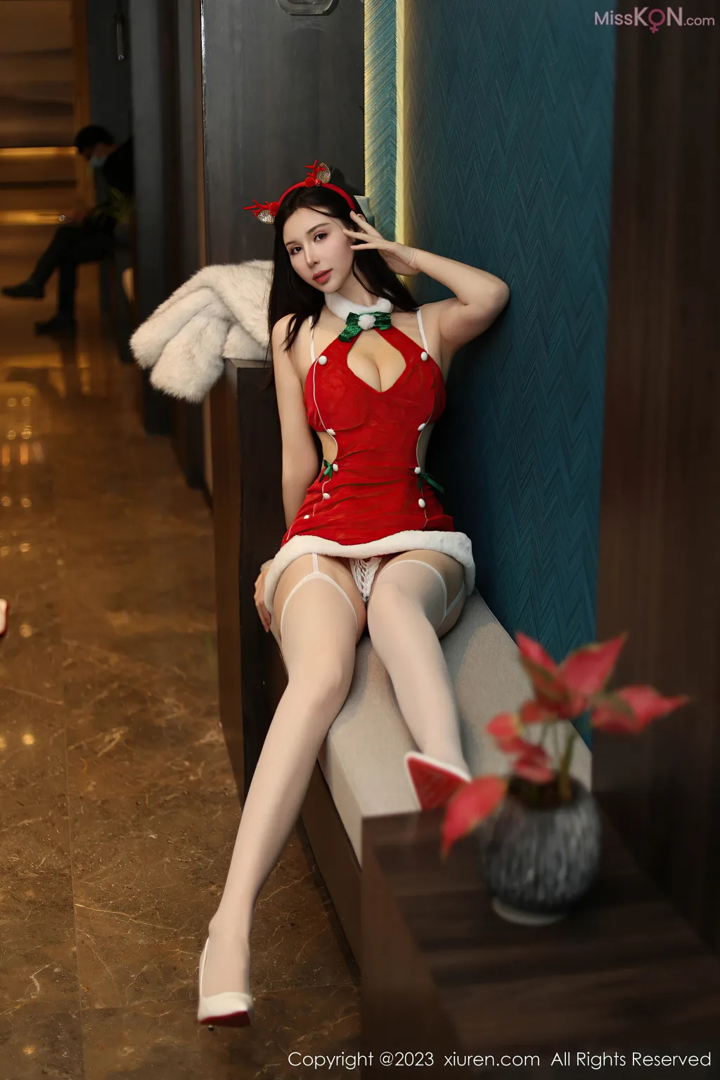 XIUREN No.7835 – 7844 (737 photos)