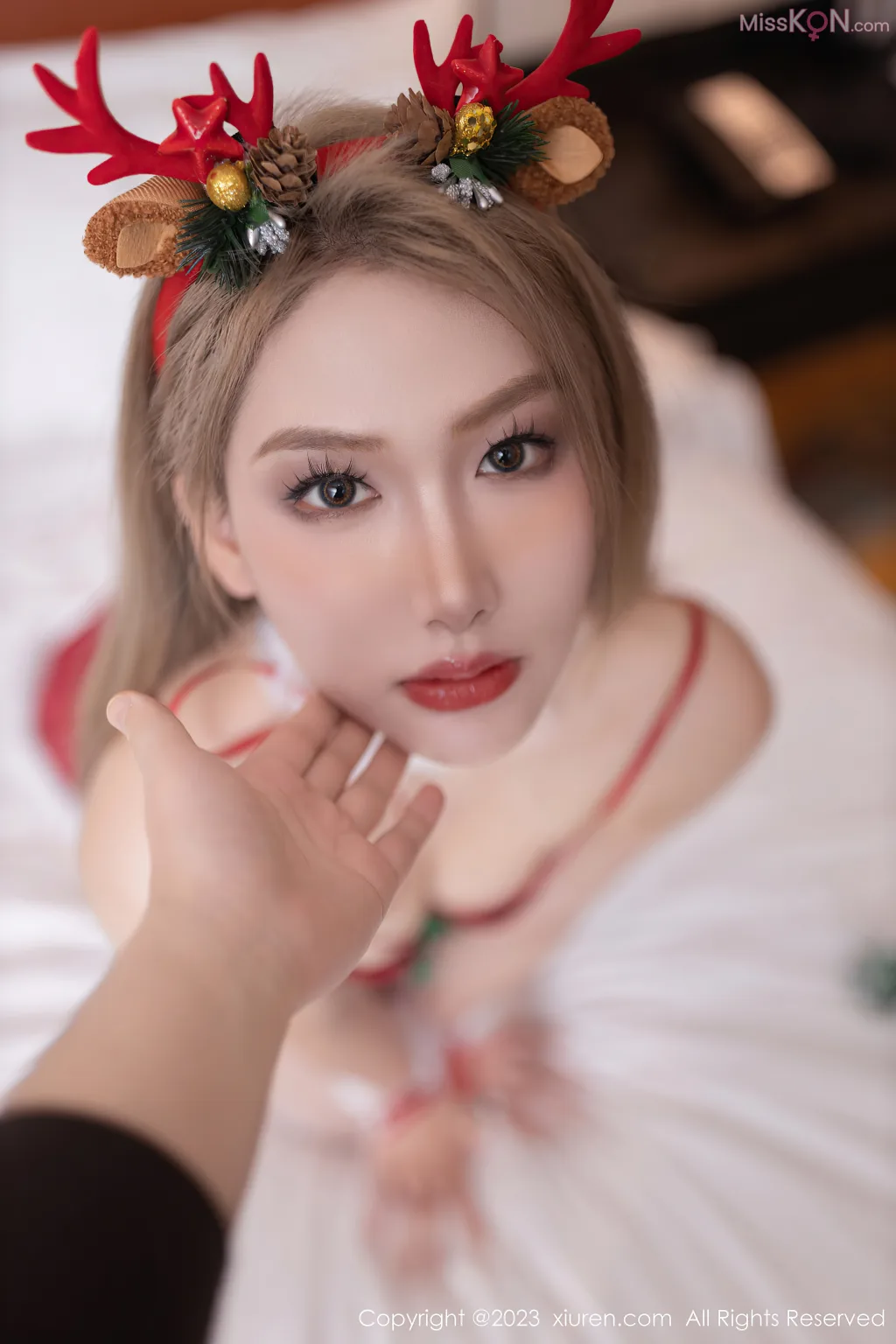 XIUREN No.7835 – 7844 (737 photos)