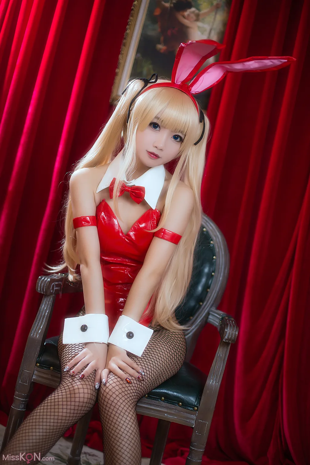 Coser@鬼畜瑶在不在w: 兔女郎 (15 photos)