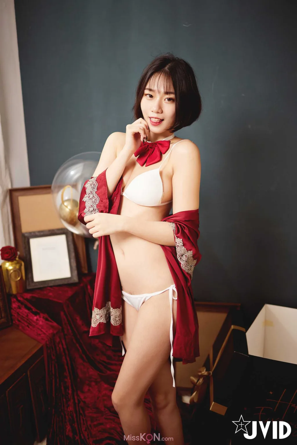 [JVID] Verna: 我的礼物女友 (109 photos)