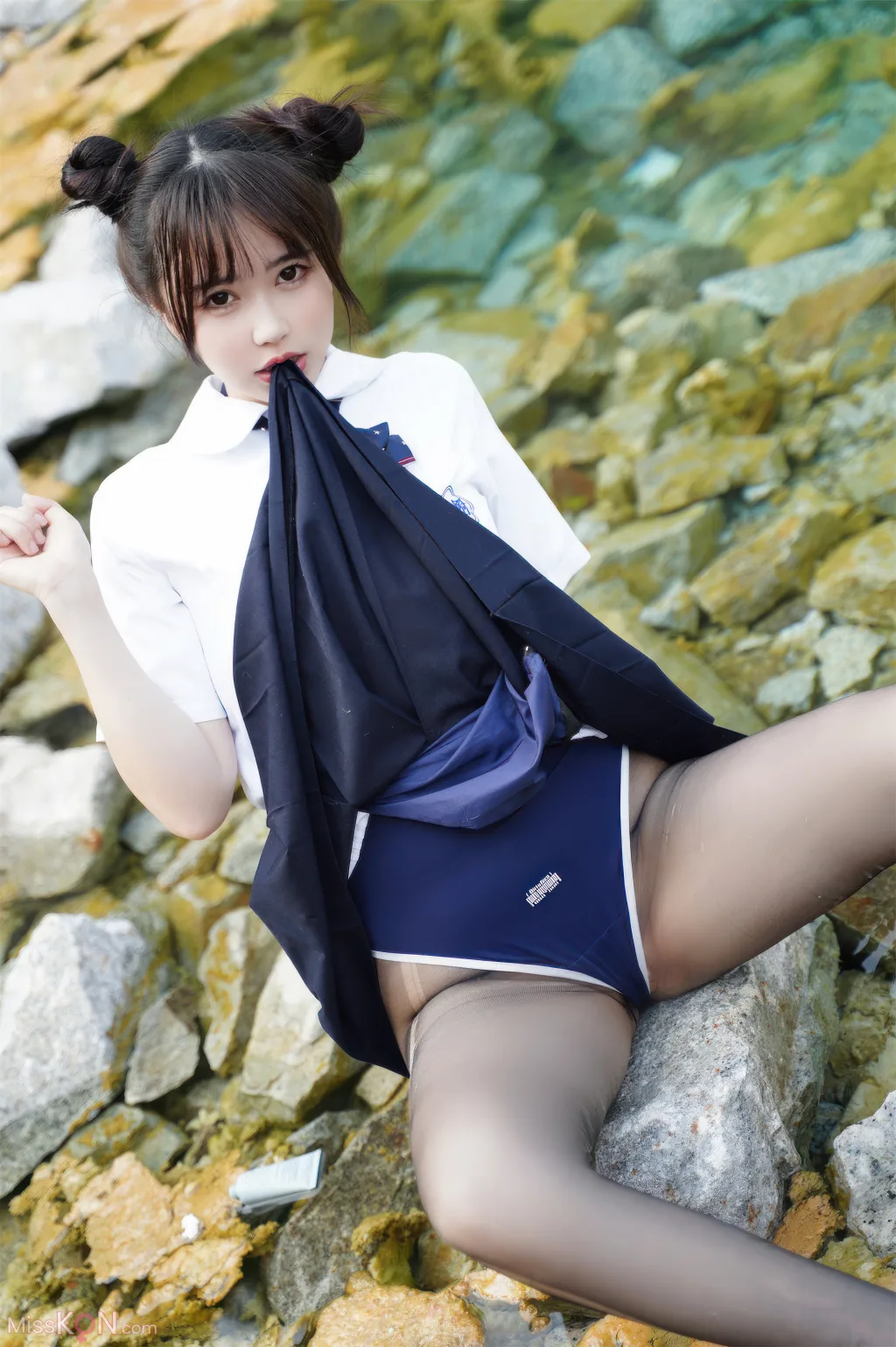 Coser@Tina很妖孽呀: 小溪体操服死库水JK (56 photos)
