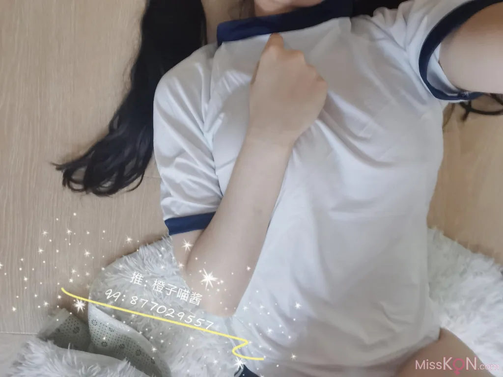 Coser@橙子喵酱: 体操服 (47 photos)