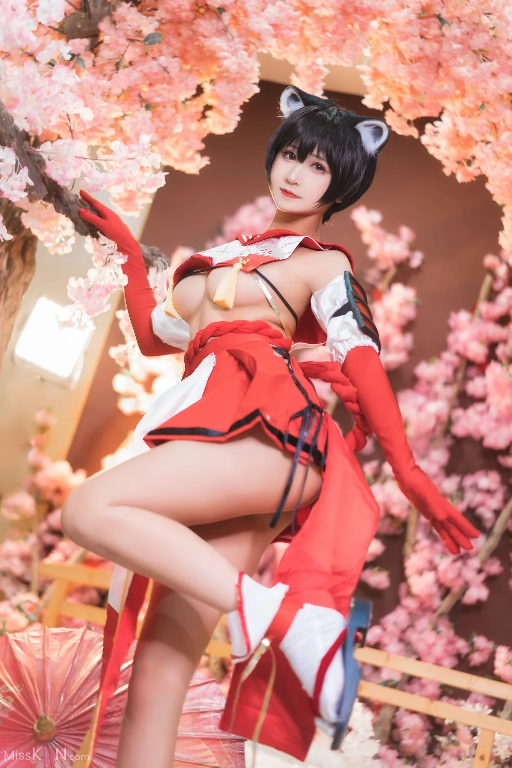 Coser@三度_69: 蔚蓝档案 春日椿 (40 photos)