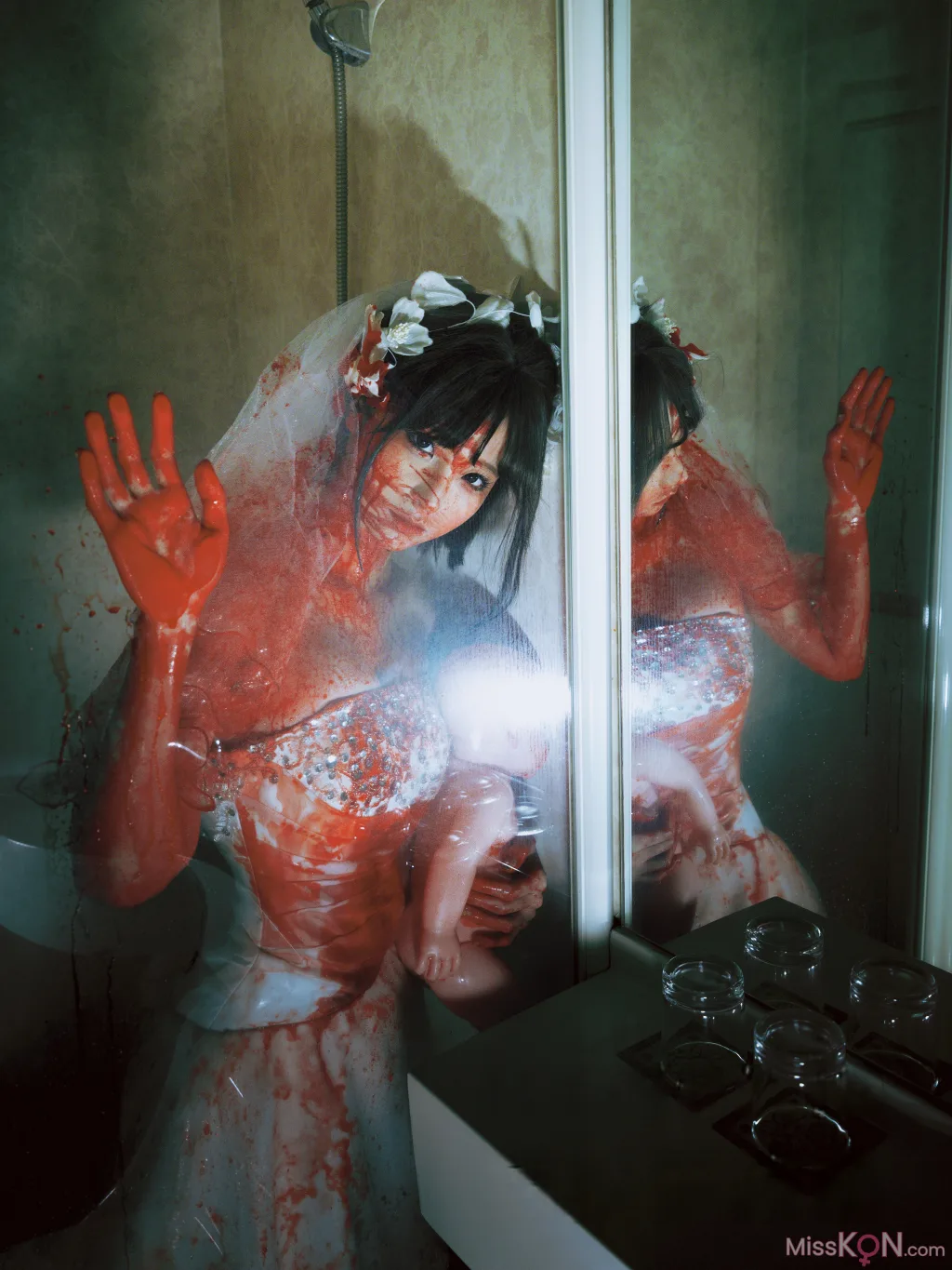 Coser@蠢沫沫 (chunmomo): 血婚纱 (11 photos)