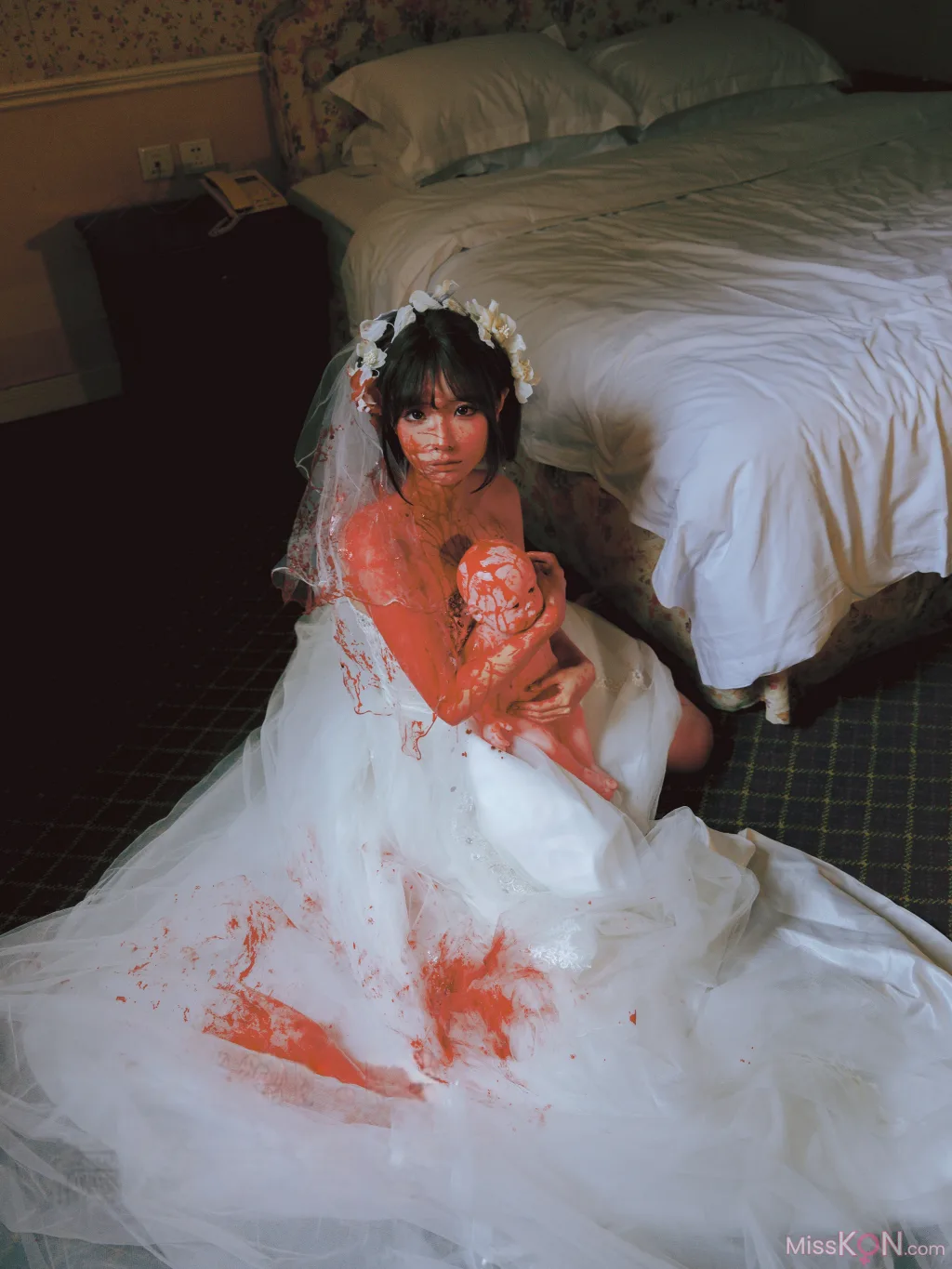 Coser@蠢沫沫 (chunmomo): 血婚纱 (11 photos)