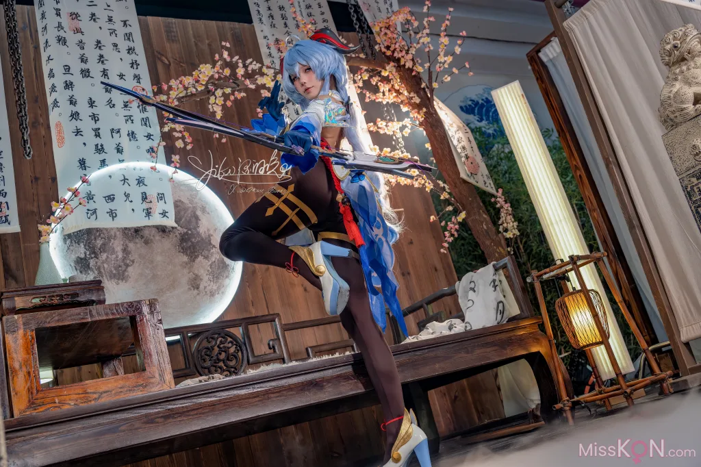 Coser@黏黏团子兔: 循循守月-甘雨 洛春赋 (76 photos )