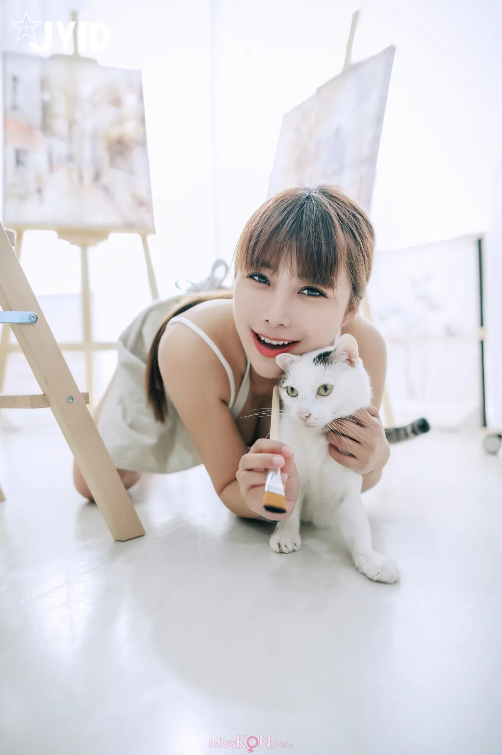[JVID] 乐乐: 热爱榨精的漫画家-艺术家-生日限定尺度 (231 photos)